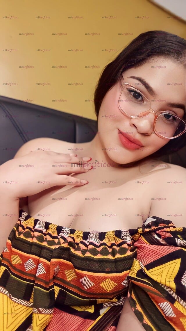 FOTOS DE TE DOY UN DICK RATE SINCERO DE TU DIOSA!! ¿QUIERES HACERLO?