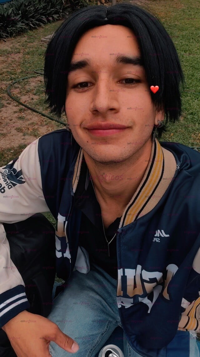 FOTOS DE ATLETICO SUMISO, VERSATIL A TUS PIES, TAMBIÉN HAGO COSPLAY.