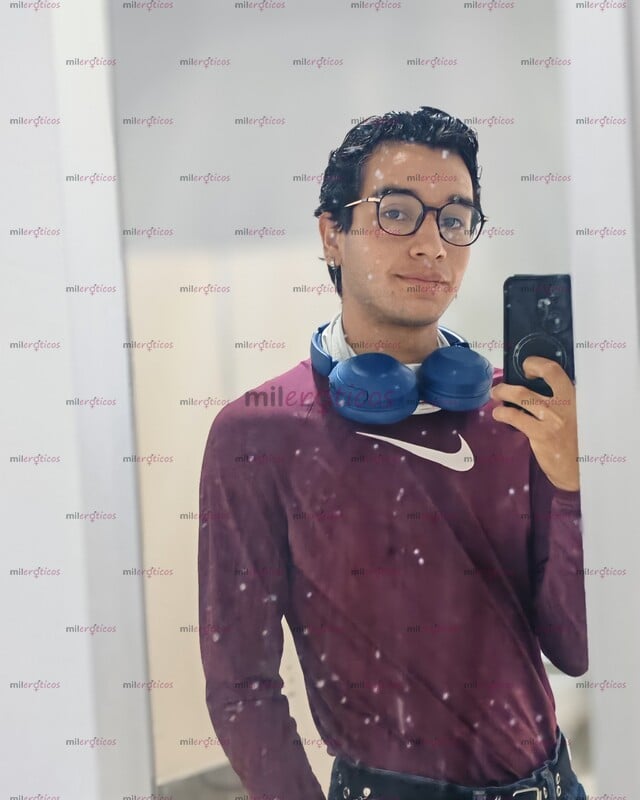FOTOS DE ATLETICO SUMISO, VERSATIL A TUS PIES, TAMBIÉN HAGO COSPLAY.
