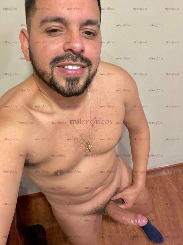 FOTOS DE TÚ MACHO GIGOLÓ DISCRETO Y MUY ACTIVO EN TU CIUDAD DISPONIBLE