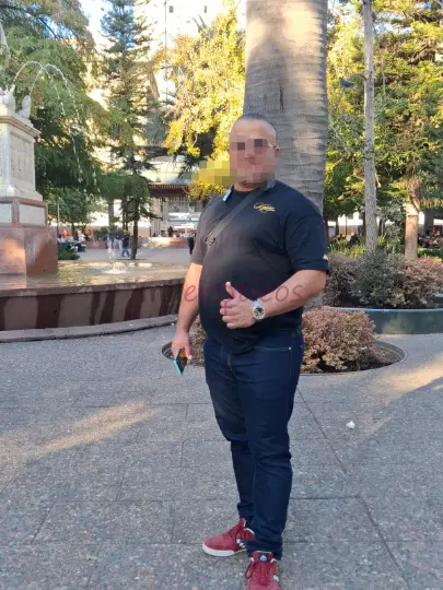 Bienvenido a mi perfil soy un caballero bisexual discreto educado y de excelente presentacion mi prioridad es brindar una experiencia comoda respetuos...