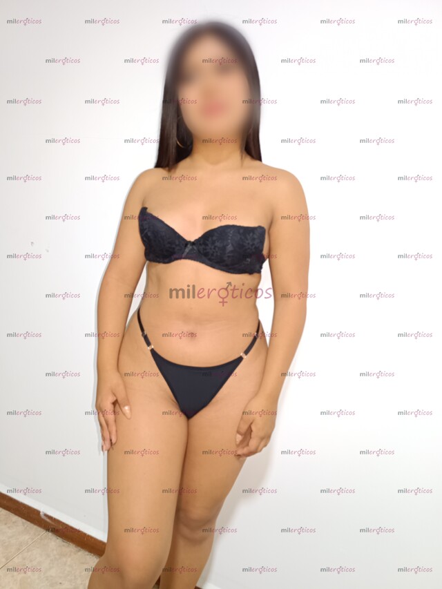 FOTOS DE JOHANA. 19 AÑOS EN CALI EN APARTAMENTO Y DOMICILIO