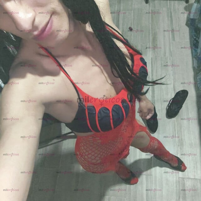 FOTOS DE DISPONIBLE LAS 24 HORAS! TV D CLÓSET PUTISIMA