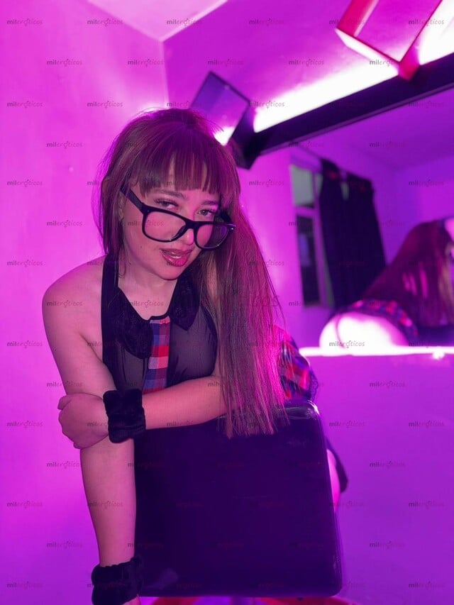 FOTOS DE ANGIE ROUSSE: NOCHES DE LOCURA A DOMICILIO