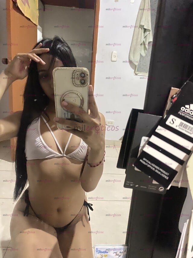 FOTOS DE HOLA AMORES, SOY SOFIA UNA DULCE JOVEN CON GANAS DE CONOCER