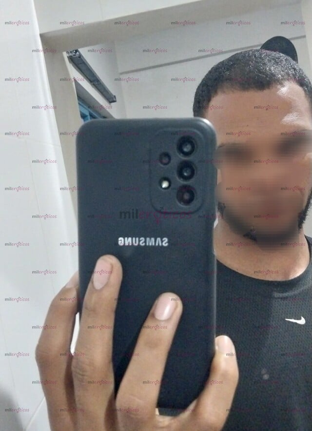 FOTOS DE SOY JOVEN DE 33 AÑOS MORENO CON MUCHAS GANAS DE TI ATREVETE...