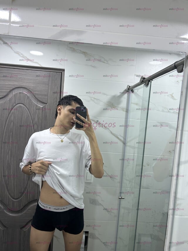FOTOS DE POLLO CHUPON CALIENTE TWINK WANTED TO BE YOUR HOT PUSSY BOY