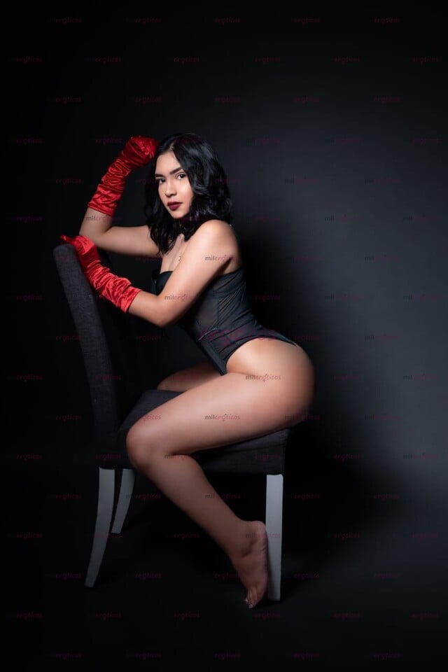 FOTOS DE SOFIA TOP MODEL COLOMBIANA EN ZONAS EXCLUSIVAS DE CDMX Y EDO MEX.