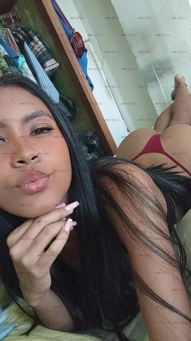 FOTOS DE POR SOLO 7 MIL VEN CON FLAQUITA ARRECHITA QUE AMA LA VERGA Y EL SEXO, VEN PAPI