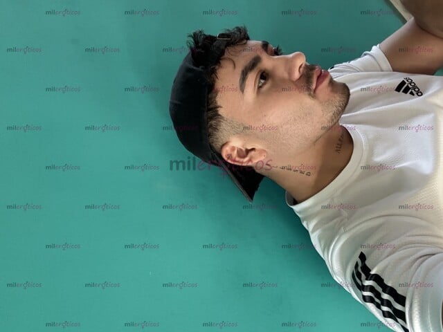 FOTOS DE CHICO GUAPO FORNIDO EDUCADO CON UNA VERGOTA