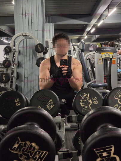 FOTOS DE ¿EN BUSCA DE AMO?DOY PUÑO, INTER MAS ACT, DOMINTE, BDSM.