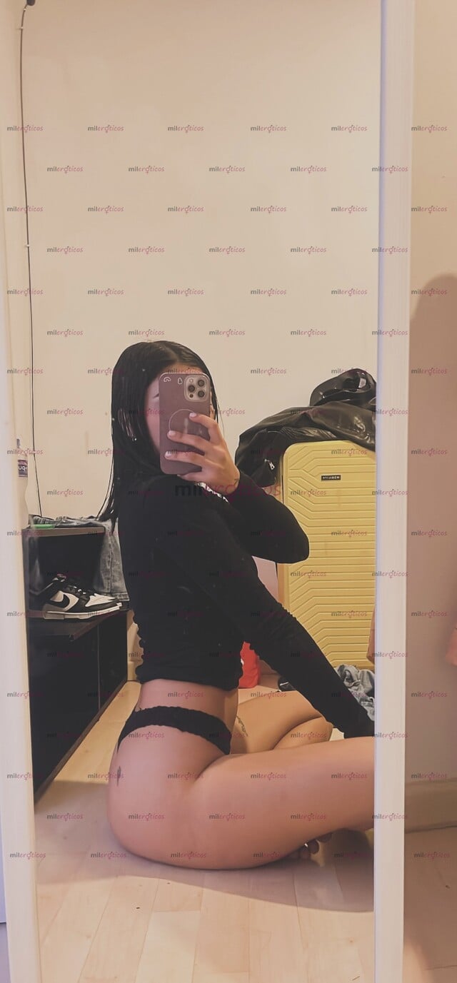 FOTOS DE HOLA SOY HASLY CHICA COLOMBINA DE 20AÑOS VINE PARA TENER EL PALCER DE CONOCERTE