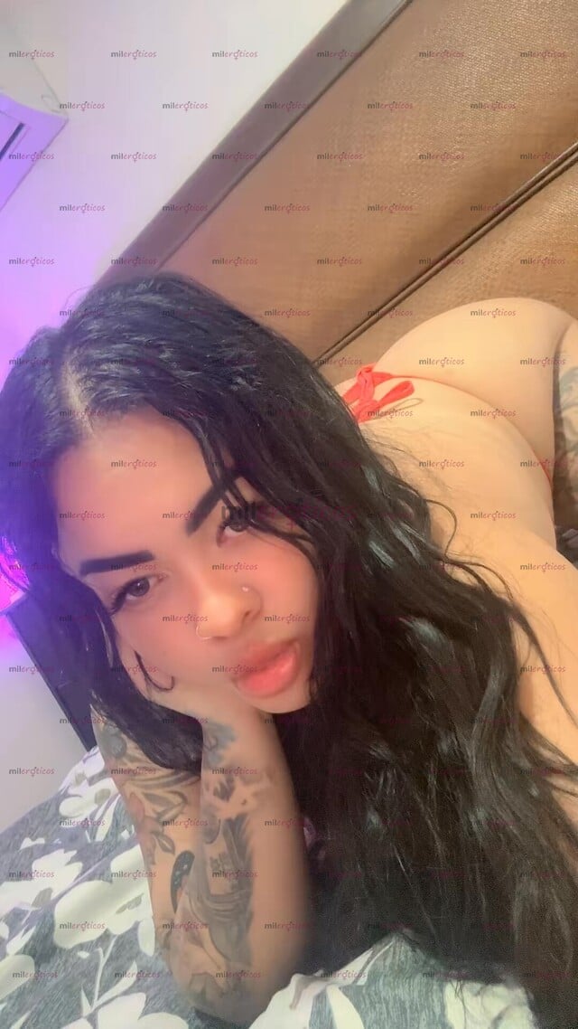 FOTOS DE ANYI CUBANA LISTA PARA COMPLACERTE MI AMOR LLÁMAME Y NOS PONEMOS AL CORR