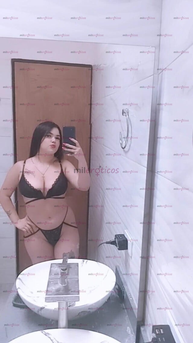 FOTOS DE RICA CON LA VAGINA APRETADITA BESOS MOJADOS