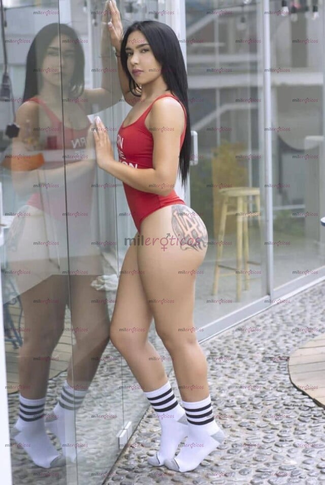 FOTOS DE SOFIA BLANQUITA COLOMBIANA EXUBERANTE EN ZONAS EXCLUSIVAS