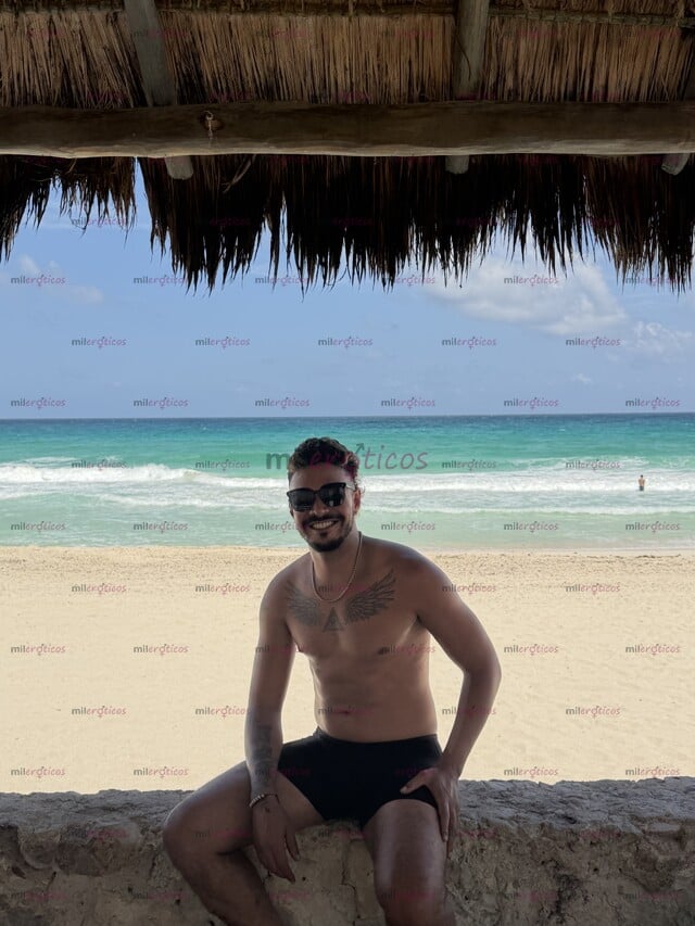 FOTOS DE VENEZOLANO MACHO ACTIVO ROMPE CULOS LISTO PARA DEJARTE SACIADA