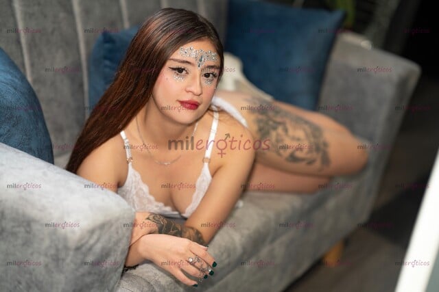 FOTOS DE LINDA CHIQUITA DE 19 AÑOS ADICTA AL SEXO SALVAJE