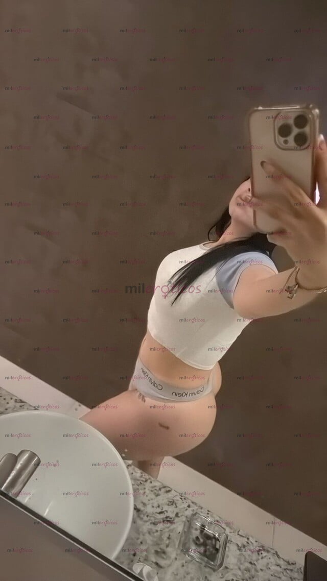 FOTOS DE VENEZOLANA JÓVEN SUPER CACHONDA Y A TU MERCED