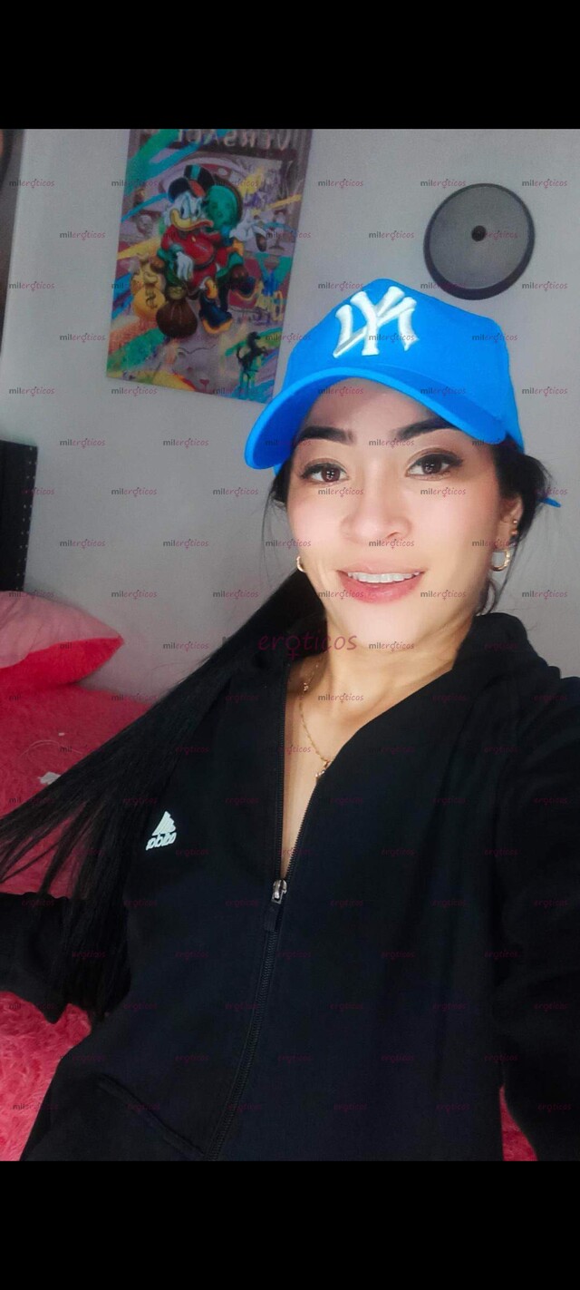 FOTOS DE LINDA FLACA PELINEGRA RECIÉN LLEGADA A TU CIUDAD