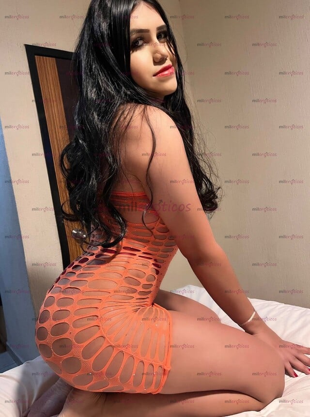 FOTOS DE CHICA TRANS CALIENTE CON PROMOCIÓN DE VIDEO LLAMADA RICA Y SEXI PAPI