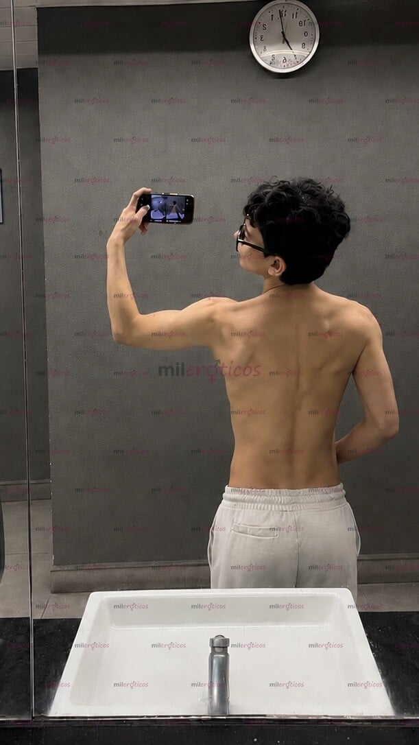 FOTOS DE TWINK MASCULINO BOTTOM GUAPO ONLY SOLVENTESU