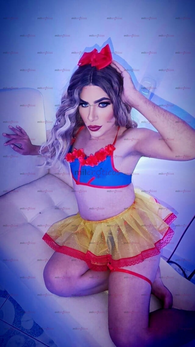 FOTOS DE MUY COMPLACIENTE Y DIVERTIDA LINDA NENA CON SORPRESA MUY CALIENTE Y CARIÑOSA