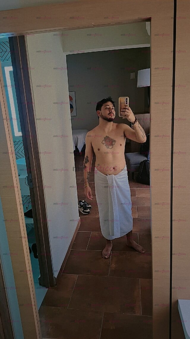 FOTOS DE NUEVO EN ESTO, CHICO GUAPO Y COMPLACIENTE