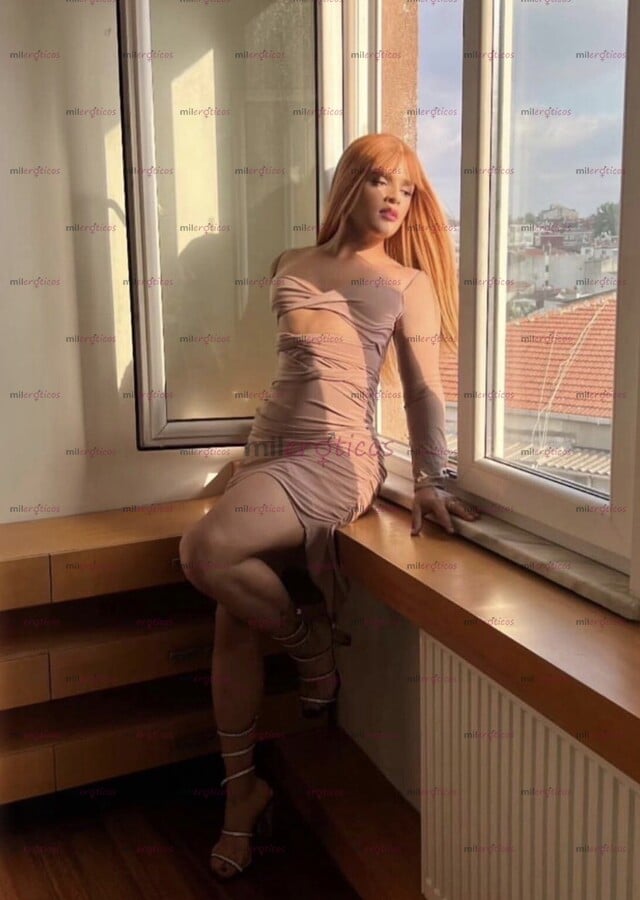 FOTOS DE TRABFORMISTA, FEMENINA, CONTENIDO, COMPLACIENTE Y DISPUESTA