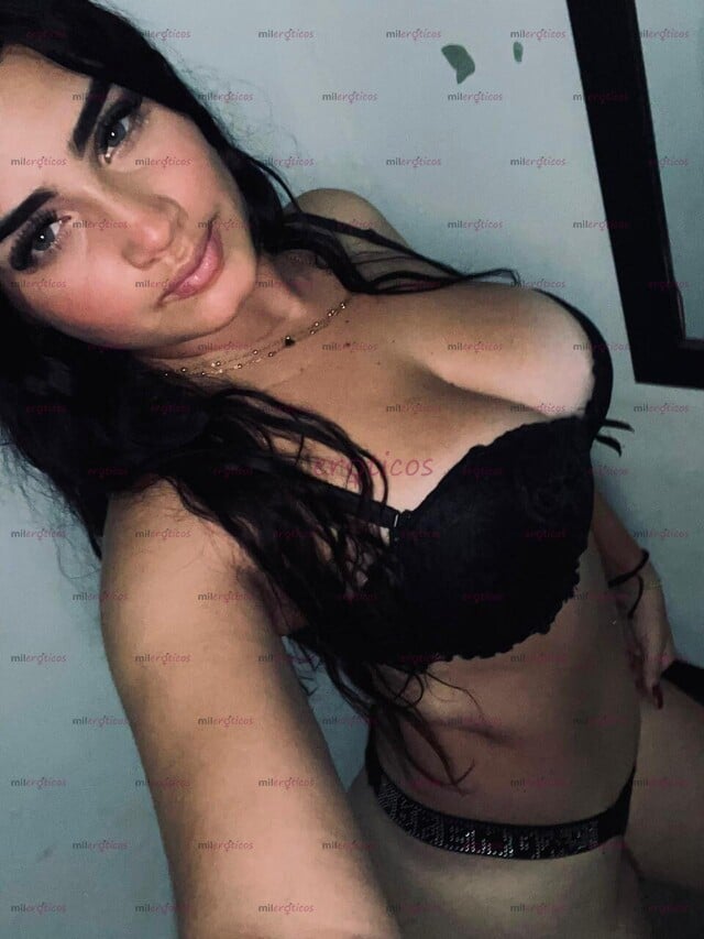 FOTOS DE HOLA AMOR SOY UNA CHICA MUY TRAVIESA DISPUESTA A TODO CONTIGO AMOR