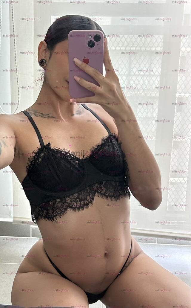 FOTOS DE SEXY Y HERMOSA CHICA RESERVADA PERO MUY COMPLACIENTE