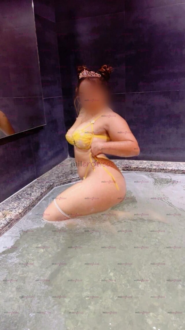 FOTOS DE MASAJISTA EROTICA PROFESIONAL PASA UNA RICA EXPERINCIA ENTRE MIS PIERNAS