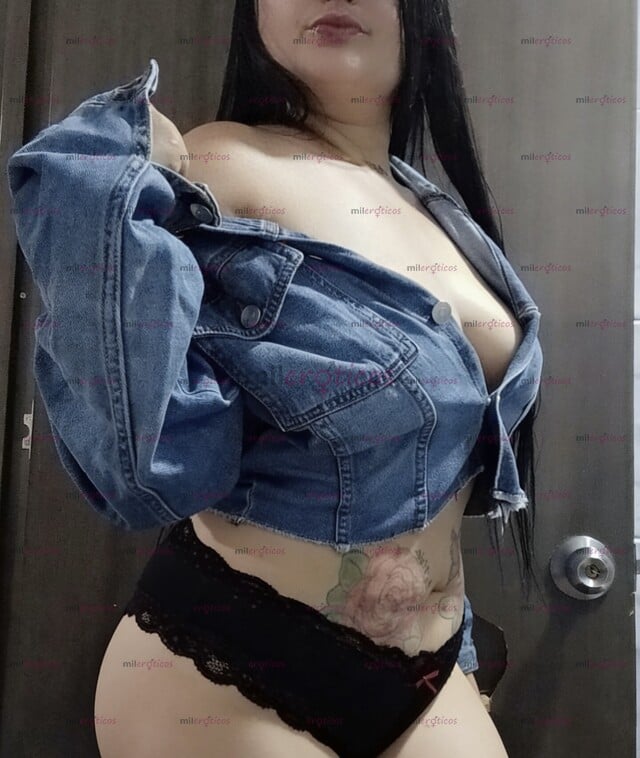 FOTOS DE HERMOSA NENA UNIVERSITARIA PASA PARA SACARTE TODA LA LECHITA