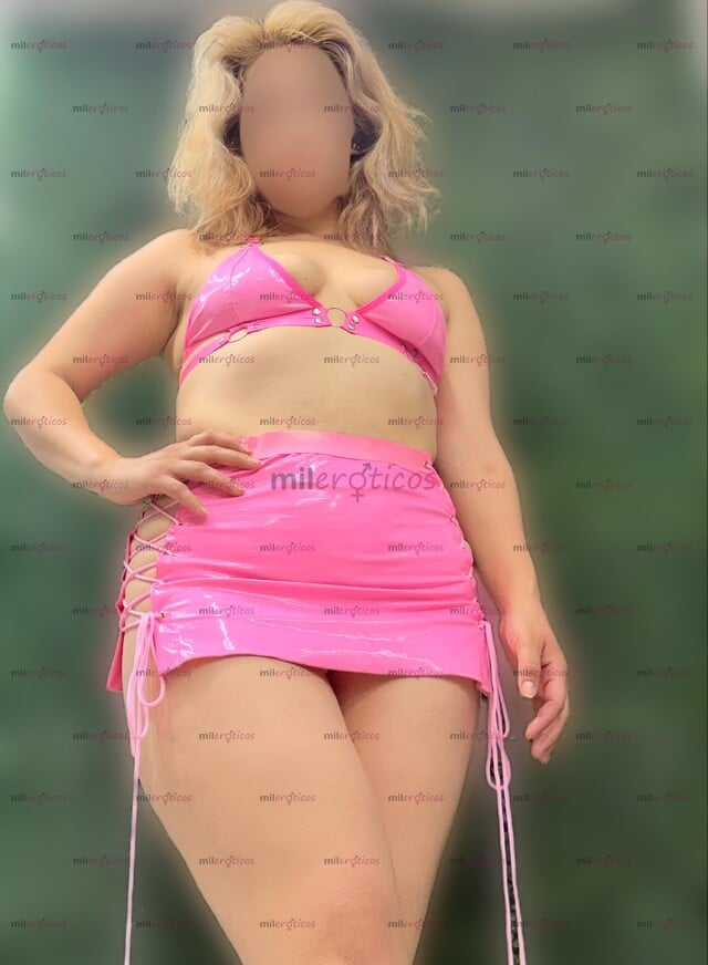 FOTOS DE KENDRA UNA COMBINACIÓN PERFECTA DE BELLEZA,ACTITUD Y ENCANTO Q NO PASA DESAPERCI
