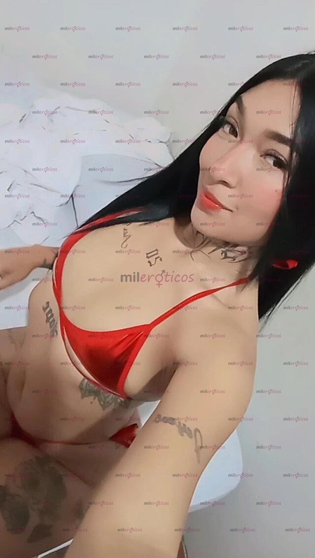 FOTOS DE FLACA DELICIOSA TATUADA, CON UN BUEN CULO