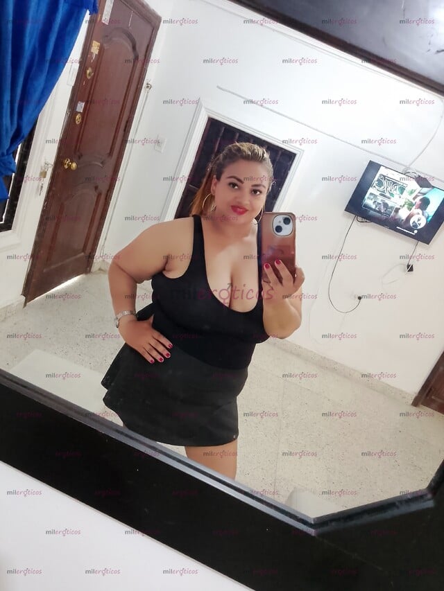FOTOS DE PROMO CHUPADA DE VERGA BIEN ENSALIVADO AL NATURAL