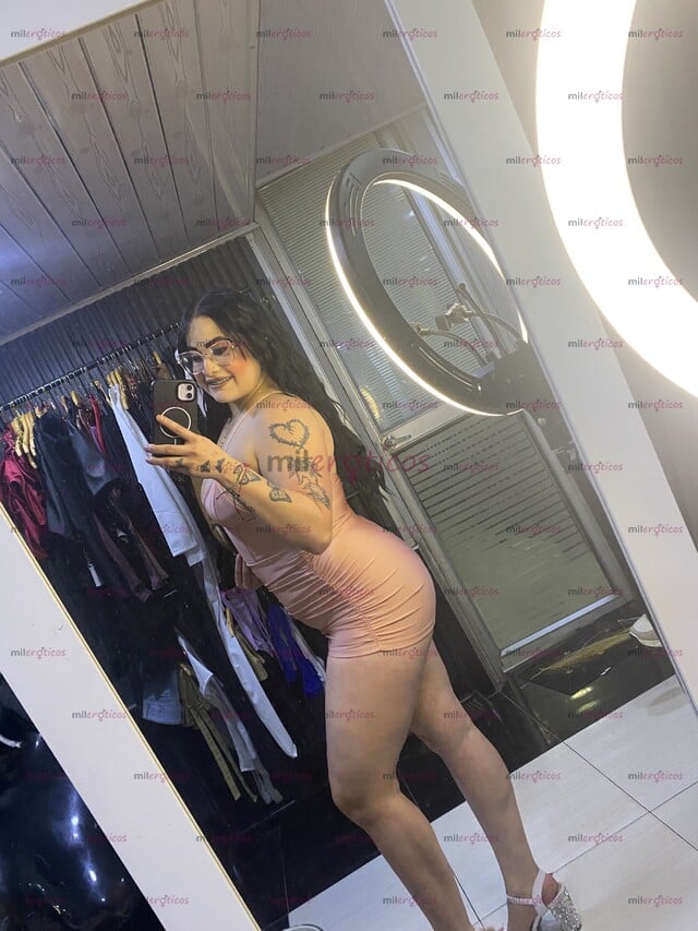 FOTOS DE HOLA, HE VISTO TU PERFIL, LLEGUE NUEVA..., EN MILE Y QUIERO QUEDAR CONTIGO.