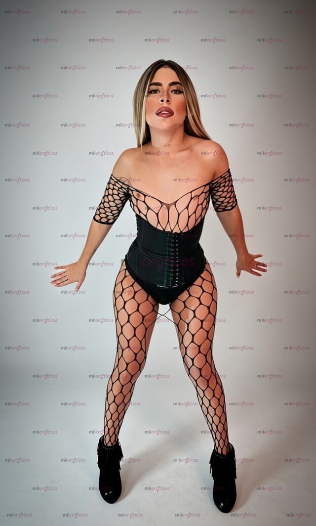 FOTOS DE EXPLOSIÓN DE PLACER EN UN SOLO LUGAR . MUÑECA LA NENA MAS BELLA DEL PORTAL