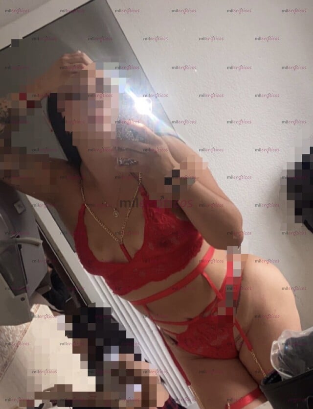 FOTOS DE PELINEGRA CACHONDA SEXY Y MUY COMPLACIENTE