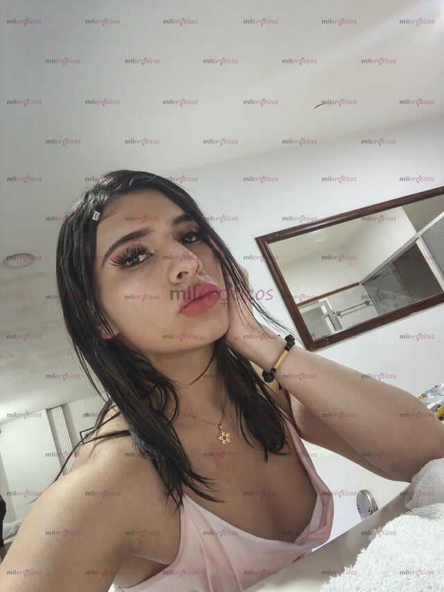 FOTOS DE TU NIÑA CALIENTE Y FOGOSA TE ESTÁ ESPERANDO. HAGO SALIDITAS RUMBERAS