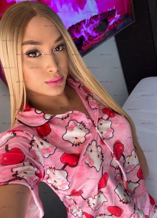 FOTOS DE NIÑA, RICA, SÚPER DIVINA, Y EL SUAVE FEMENINA. CULO ROSADO, VERGÓN VENOSA