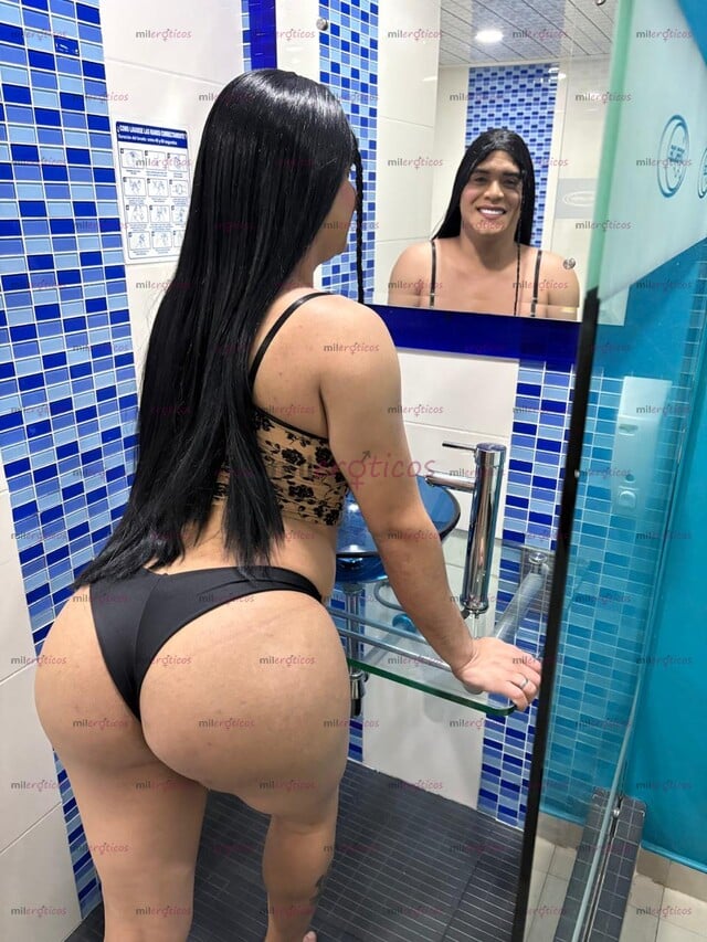 FOTOS DE DISPONIBLE AGUANTADORA DE VERGA TRAGONA ARRECHA VENEZOLANA