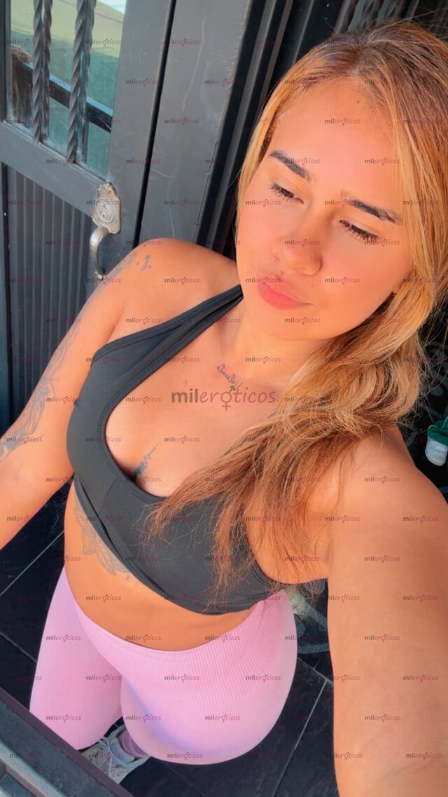FOTOS DE RUBIA CANDENTE DE CUERPO NATURAL MUY COQUETA Y ARDIENTE