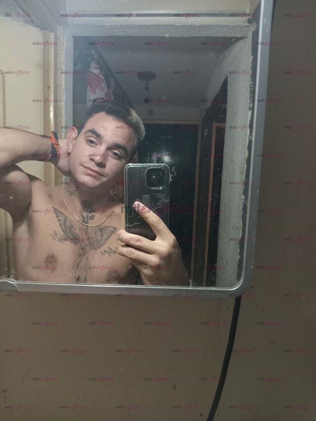 FOTOS DE SOY EL CUBANITO CON LOS MEJORES 23 CM DE VERGA SUPER DURA