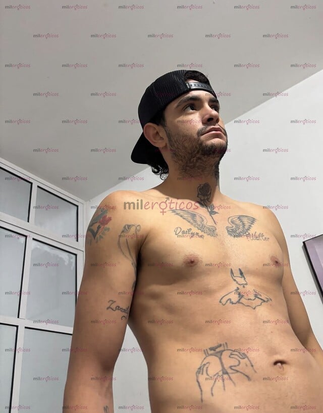 FOTOS DE SOY EL CUBANITO CON LOS MEJORES 23 CM DE VERGA SUPER DURA