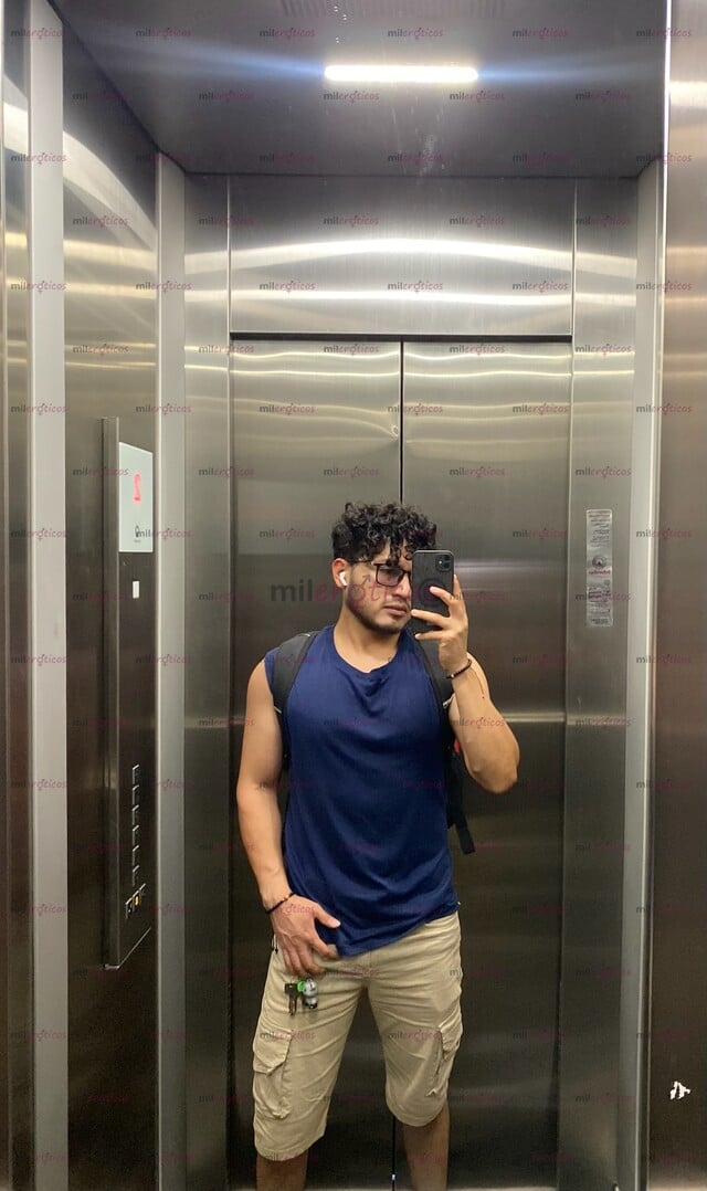 FOTOS DE ESCORT COLOMBIANO ARDIENTE ATLÉTICO Y ROMÁNTICO EN CDMX
