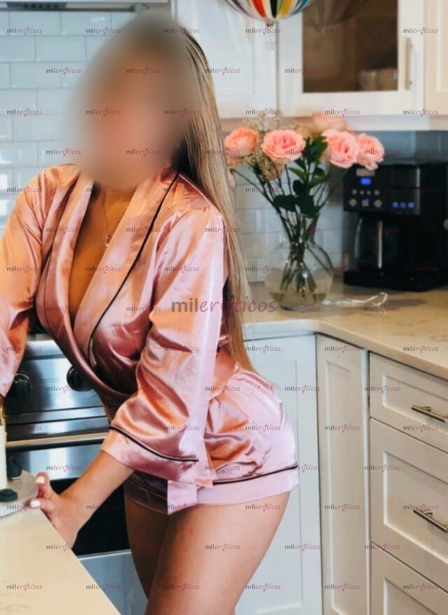 FOTOS DE RUBIA VOLUPTUOSA , ROSTRO HERMOSO VISITAME