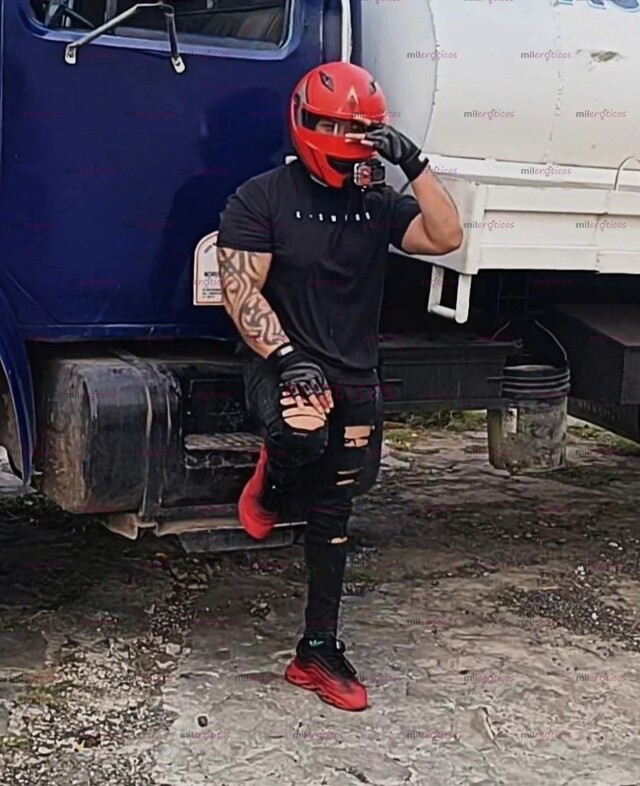 FOTOS DE GIGOLÓ PROFESIONAL CON 21 CM DE PLACER PARA TODAS LAS DAMAS Y TRÍOS