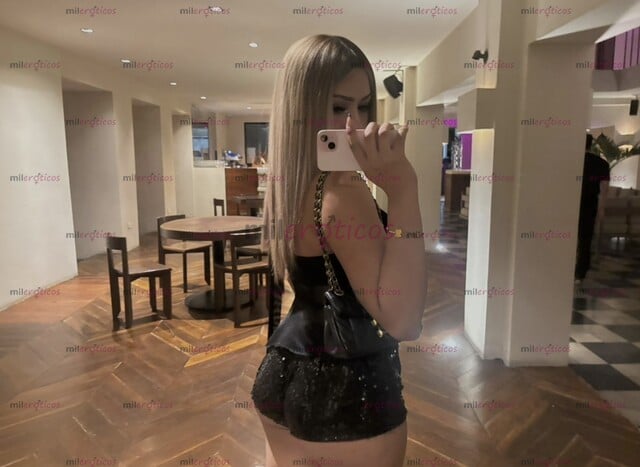 FOTOS DE LUXURY DOLL , TU MUÑECA SEXUAL TRANS FAVORITA