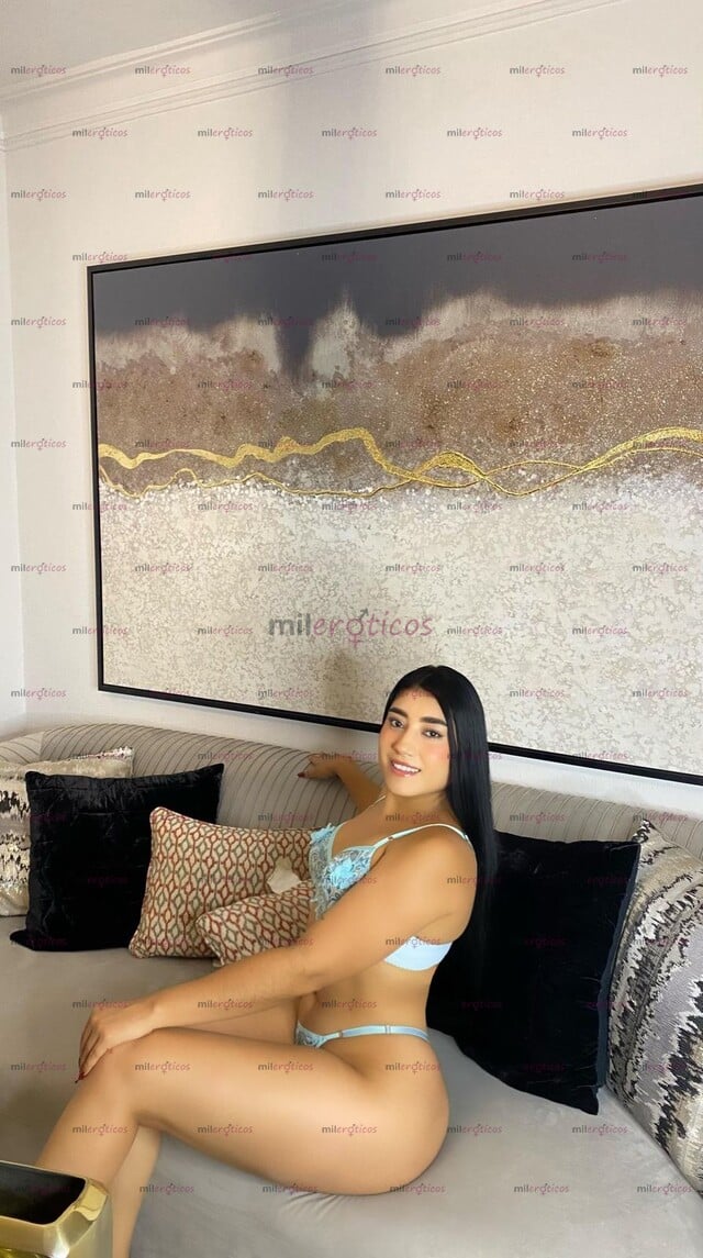 FOTOS DE SENSUAL, HERMOSA Y CON UNA ACTITUD QUE TE DEJA LOCO