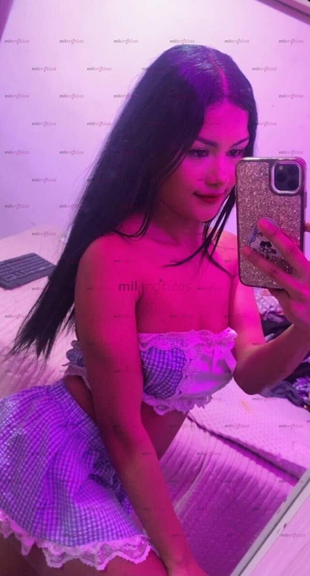 FOTOS DE FLAQUITA DULCE, UNA MEZCLA PELIGROSA DE TERNURA Y TENTACIÓN. DESDE 50